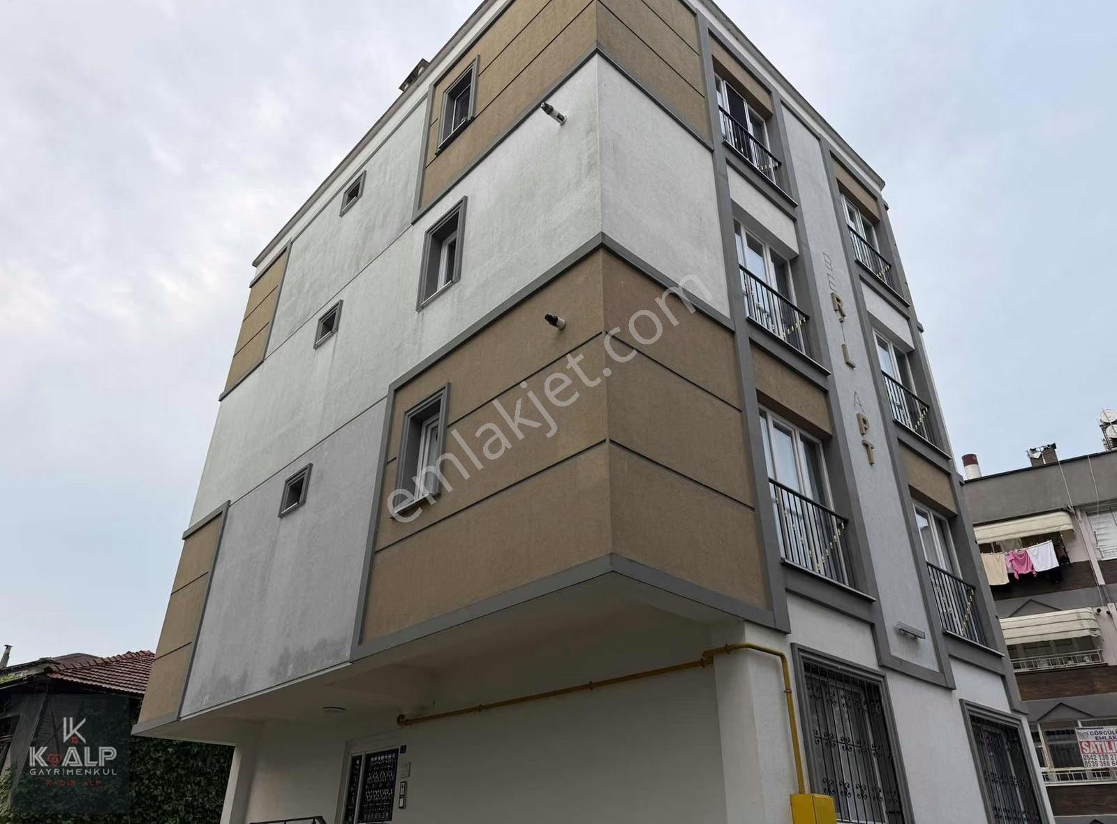 Eşyalı Kiralık 1+1 Daire.çay Mahallesinde Merkeze Yürüme