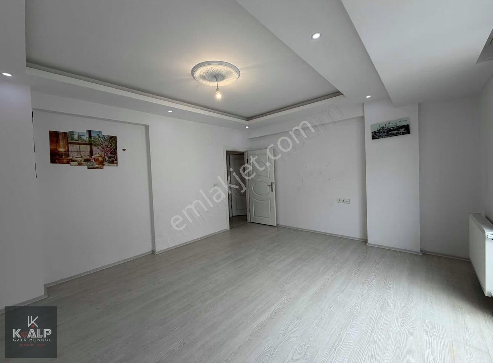 Bulutoğlunda Kiralık 2+1 Geniş Daire.doğalgazlı Asansörlü - Görsel 11