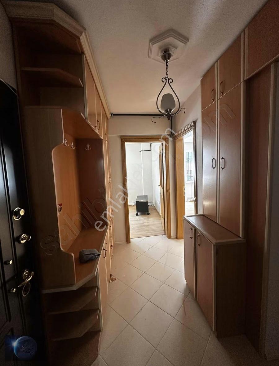 Buca Göksu Mah/de Satılık 3+1 Arakat D.gazlı Daire - Görsel 2