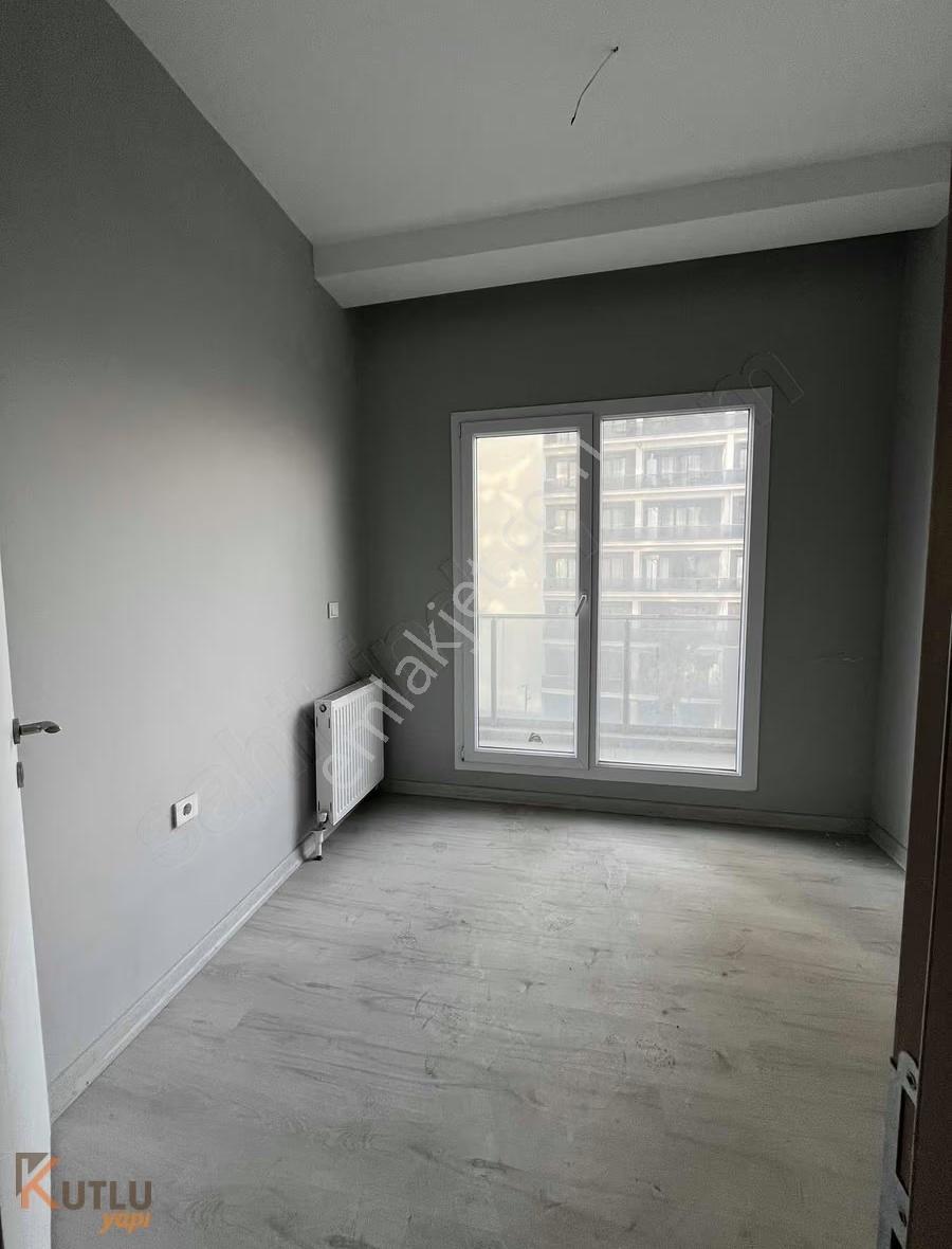 Kılıç Goldda Havuzlu Ve Otoparklı Satılık 2+1 Daire - Görsel 2