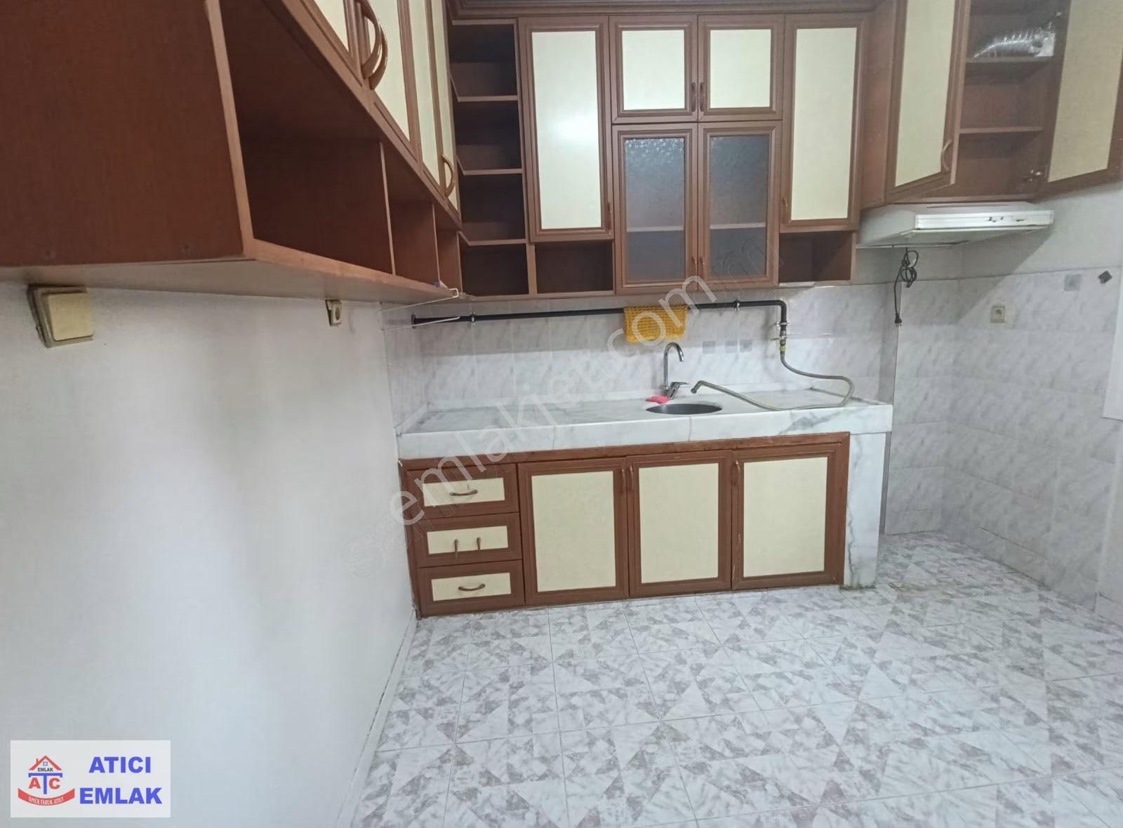 Atıcı'dan Mehmet Akifte 3+1 Doğalgaz Sobalı Müstakil Kiralık - Görsel 17