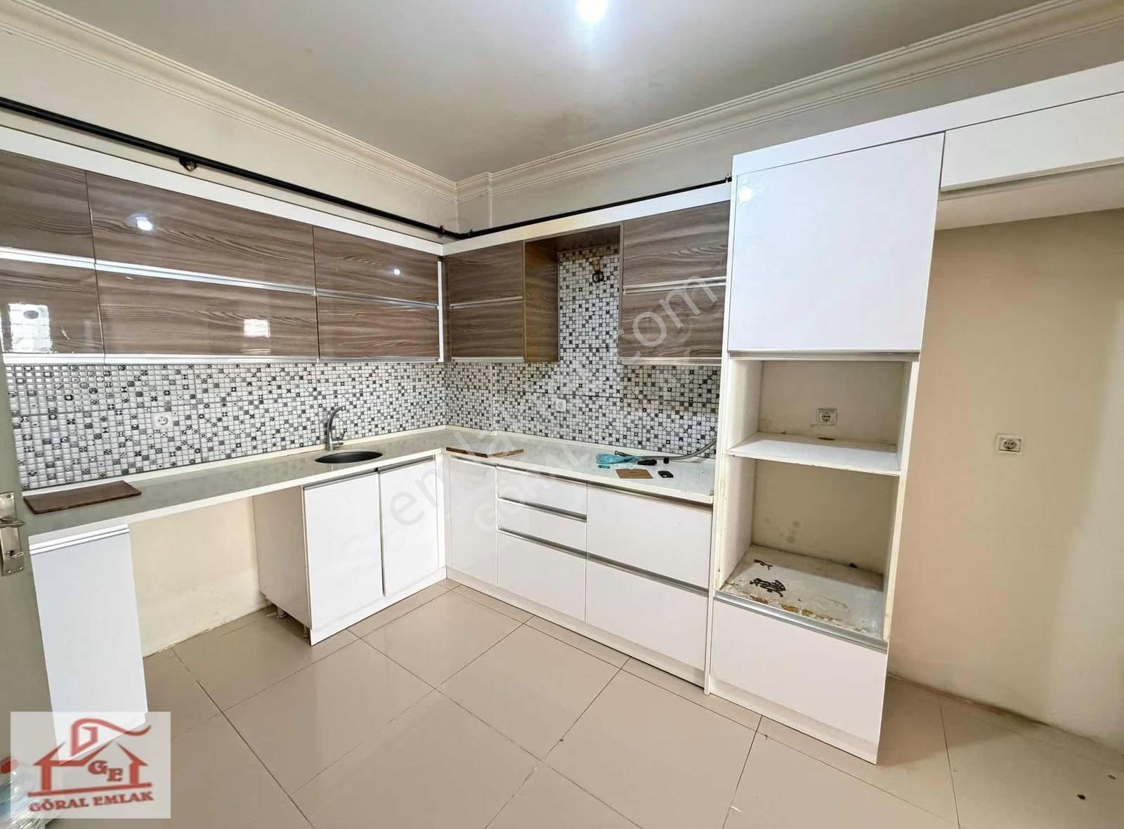 Göral Emlaktan Açık Mutfaklı 2+1 Geniş Kiralık Daire - Görsel 2