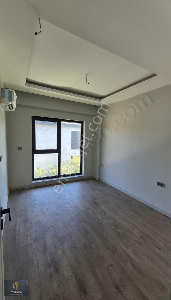 Acilll Satılık | Havuz Manzaralı | Üst Kat | Tatil Köyü Konsepti - Görsel 15