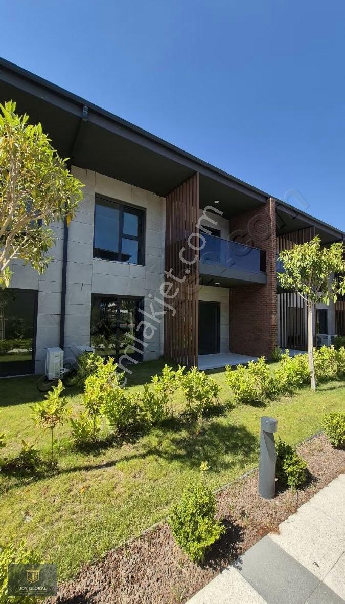 Acilll Satılık | Havuz Manzaralı | Üst Kat | Tatil Köyü Konsepti - Görsel 8