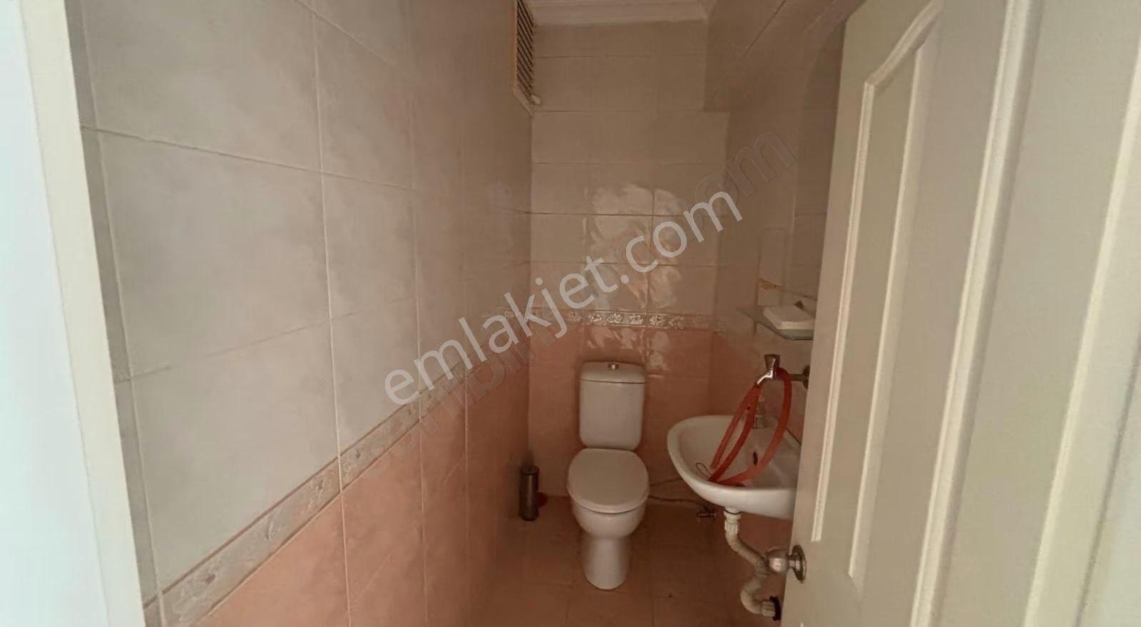 Fsm Bulvarı Acıbadem Karşısı Kiralık 4+1 Ofis (180m²) - Görsel 15