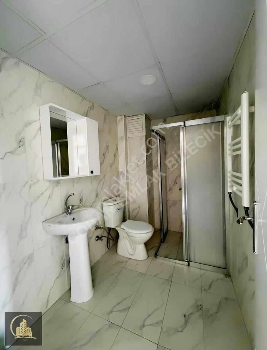 Ana Cadde Üstünde Arakat Ferah 2+1 Yeni Kiralık Daire - Görsel 2
