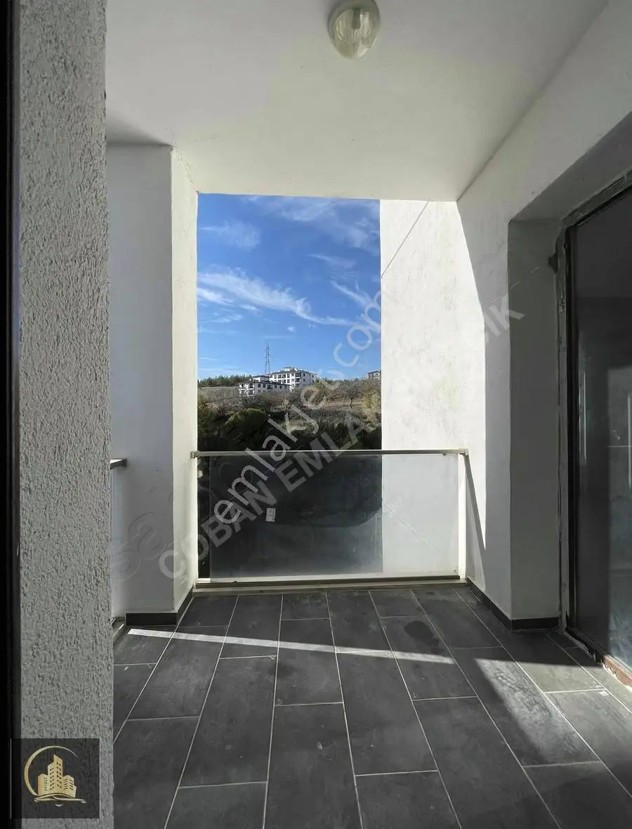 Bahçelievler'de Lüks Sitede Kiralık Yeni Eşyalı 2+0 Daire - Görsel 4