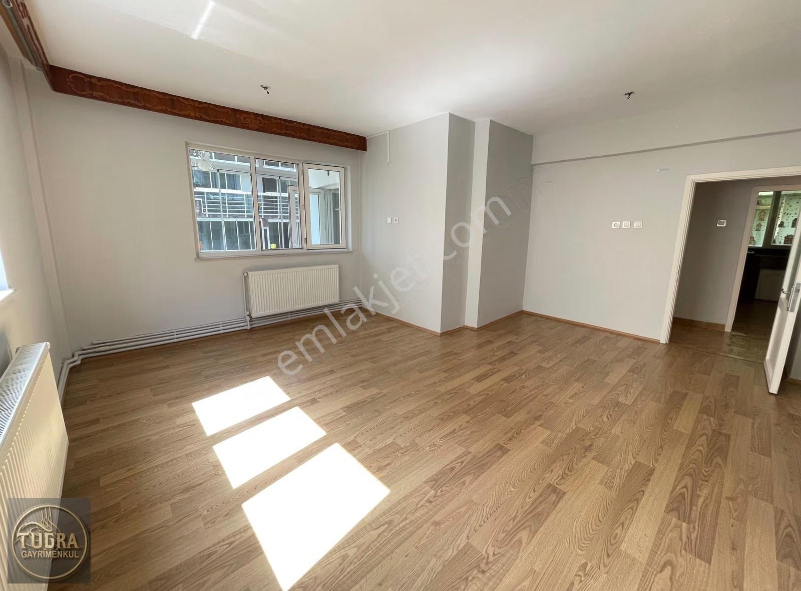 Tuğra'dan Askent Civarında 3+1 Arakat Kiralık Daire