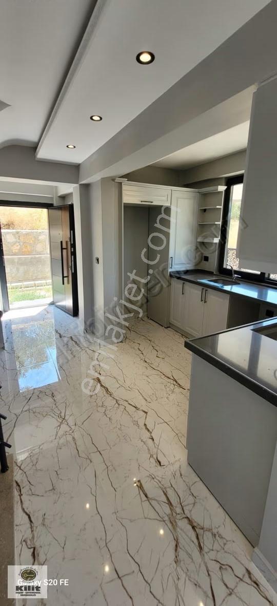 Kilit Emlaktan Erdek Ocaklarda Satılık Tripleks 4+1 Villa - Görsel 5