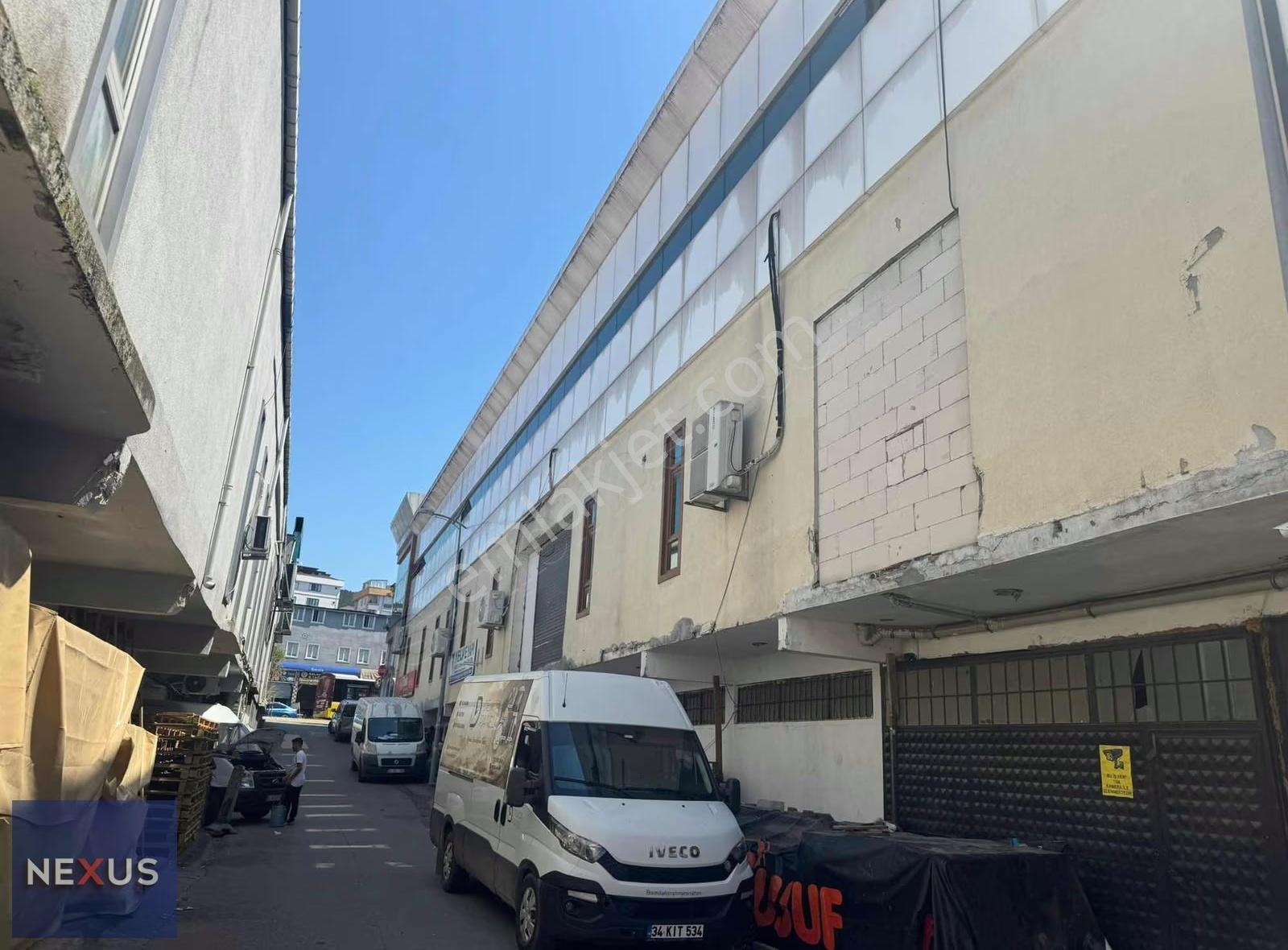 Sultanbeyli'de 700 M2 Düz Girişli Kiralık Mağaza - Görsel 16