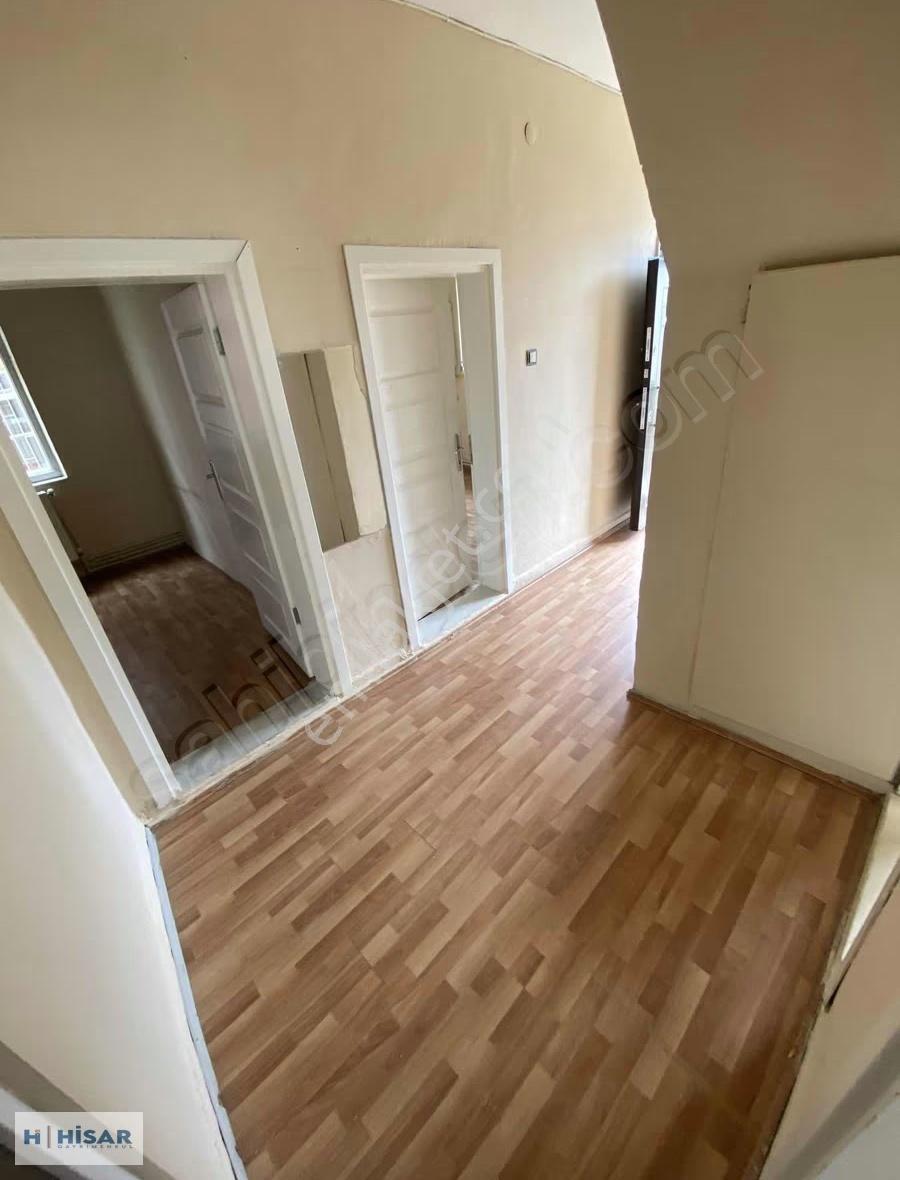 Hisar'dan Yenidoğan Mah 2+1 1.kat Doğalgazlı Kiralık Daire - Görsel 3