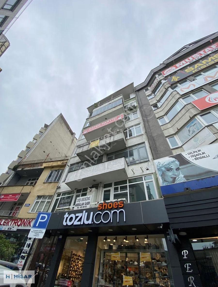 Hisar'dan Tabela Ve Reklam Değeri Yüksek Cadde Cepheli Ofis Katı