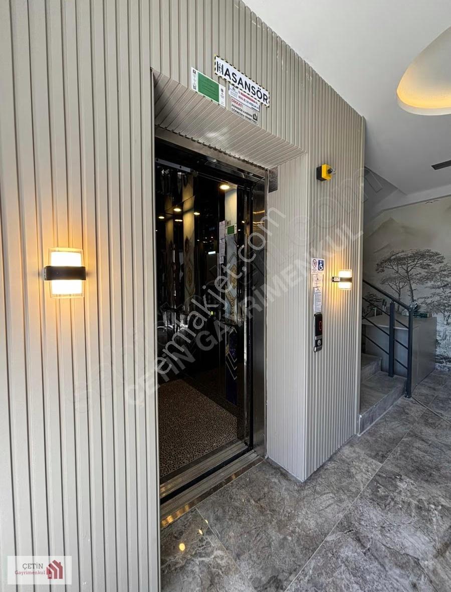 Fevziçakmak'ta Deniz Manzaralı Full Eşyalı 1+1 Kiralık Daire - Görsel 26