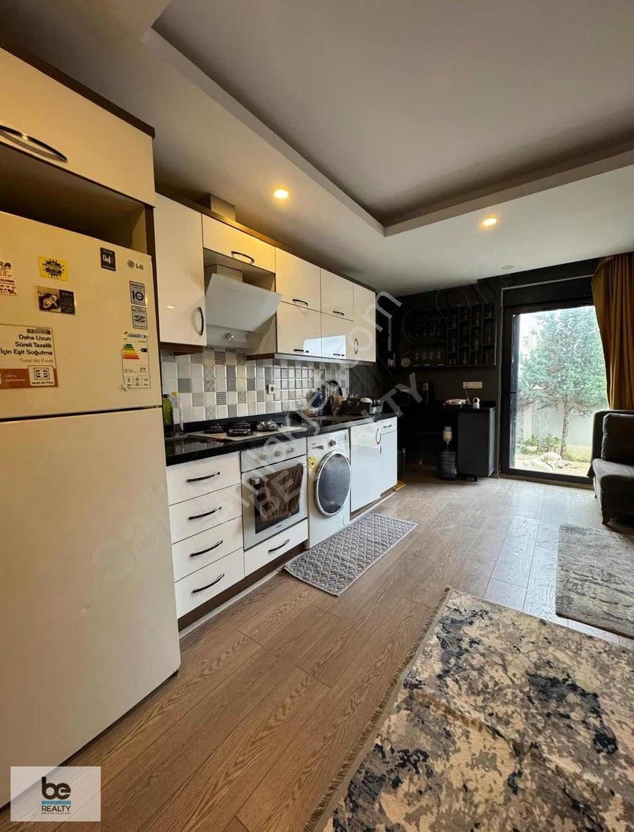 Güzeloba'da Özel Bahçeli Eşyalı Kiralık 1+1 Daire - Görsel 11