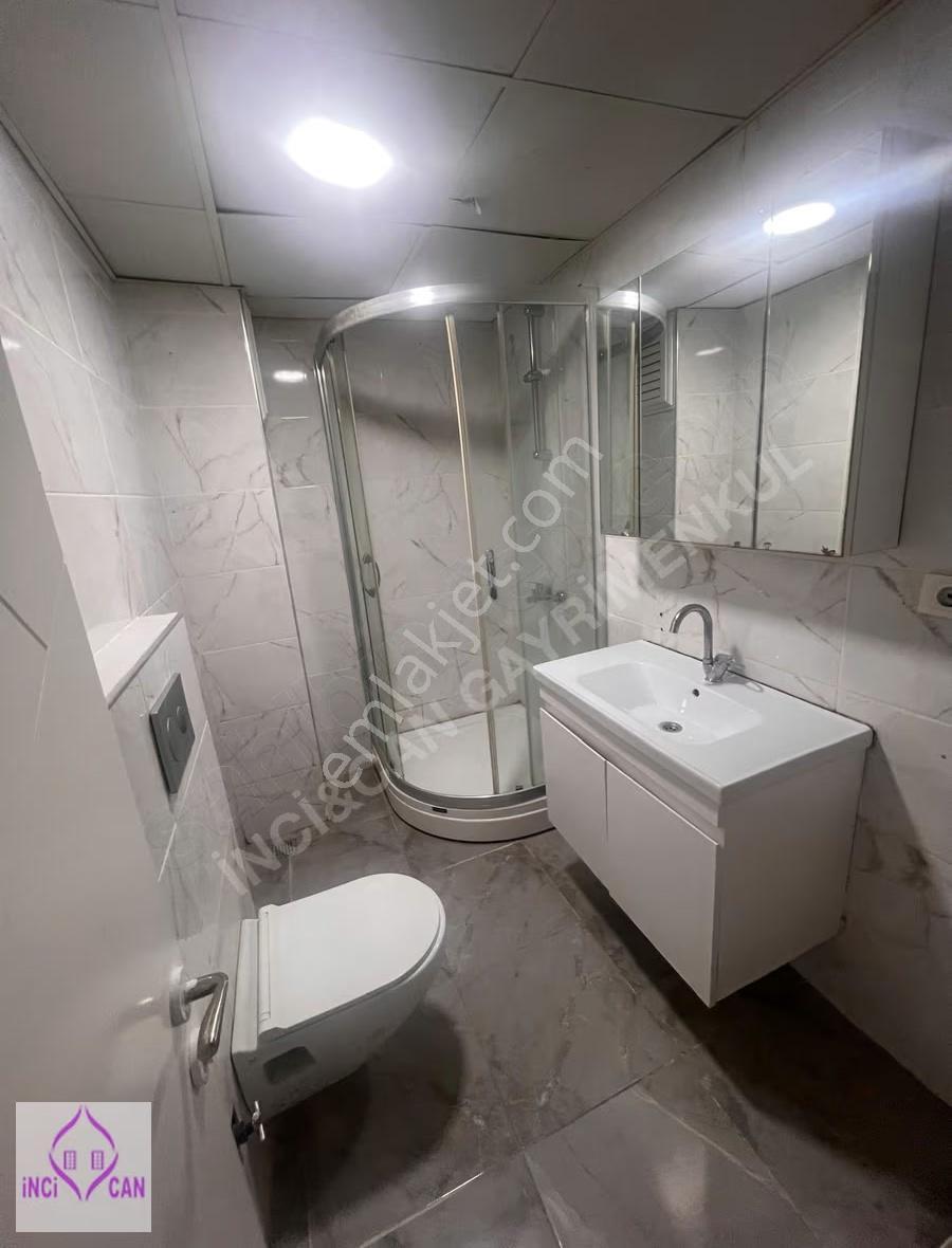 Esenyurt Güzelyurt'ta Metrobüse 1.5+1 Bahçe Katı Kiralık Daire - Görsel 4