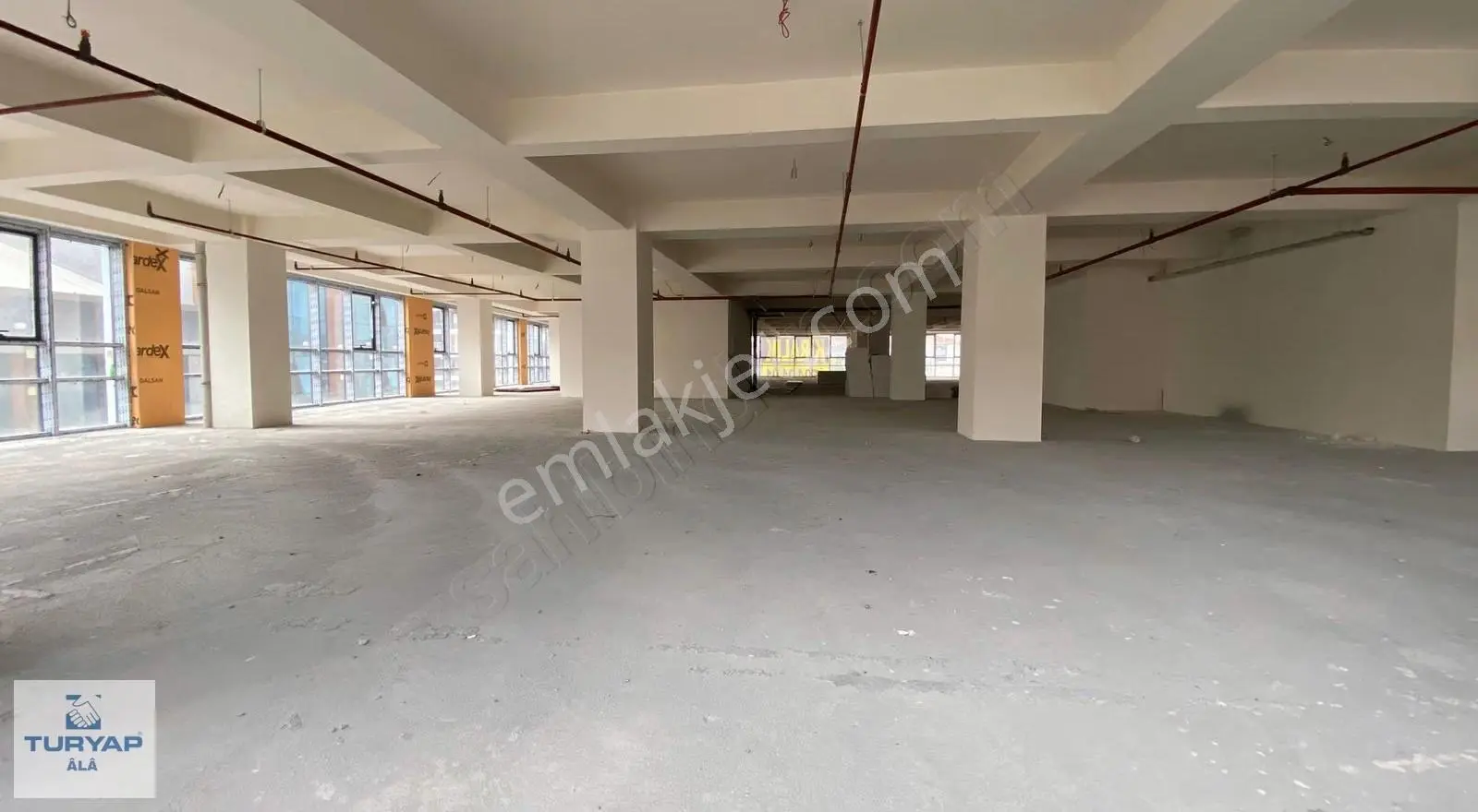 Turyap Ala' Dan Hacı Şükrü Tramvay Durağı Karşısı Kiralık İşyeri - Görsel 5