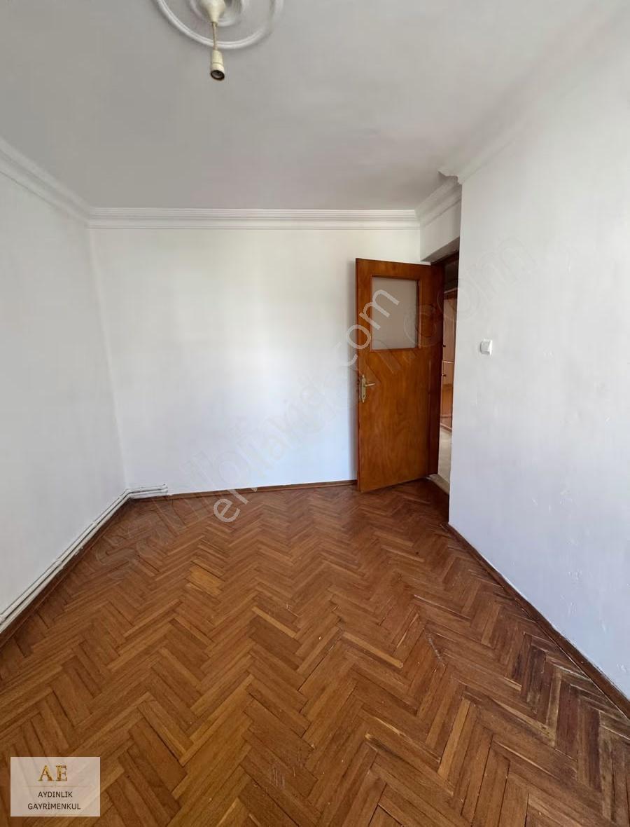 Aydınlık Emlaktan Alanyurt'ta Site İçi Kiralık Ara Kat Daire - Görsel 5