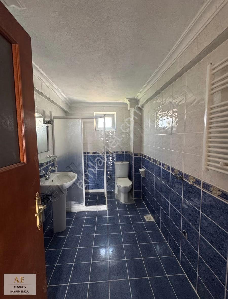 Aydınlık Emlaktan Alanyurt'ta Site İçi Kiralık Ara Kat Daire - Görsel 2