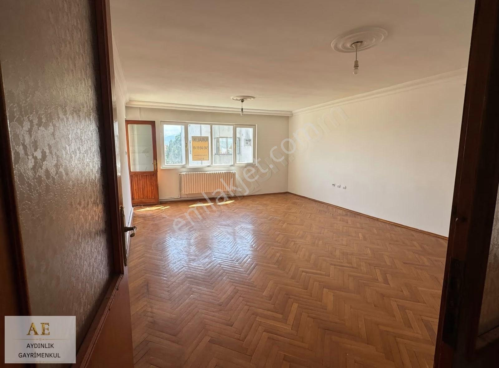Aydınlık Emlaktan Alanyurt'ta Site İçi Kiralık Ara Kat Daire - Görsel 22