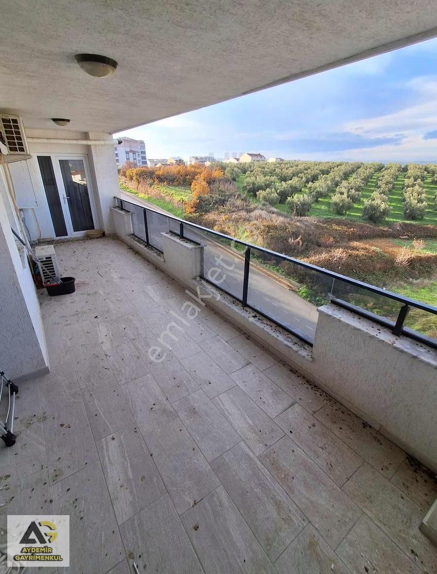 Kiralık Full Eşyalı Manzaralı 3+1 Ara Kat Daire