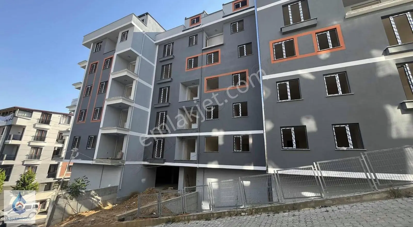 Gebze Barış Mah Satılık 2+1 Daire