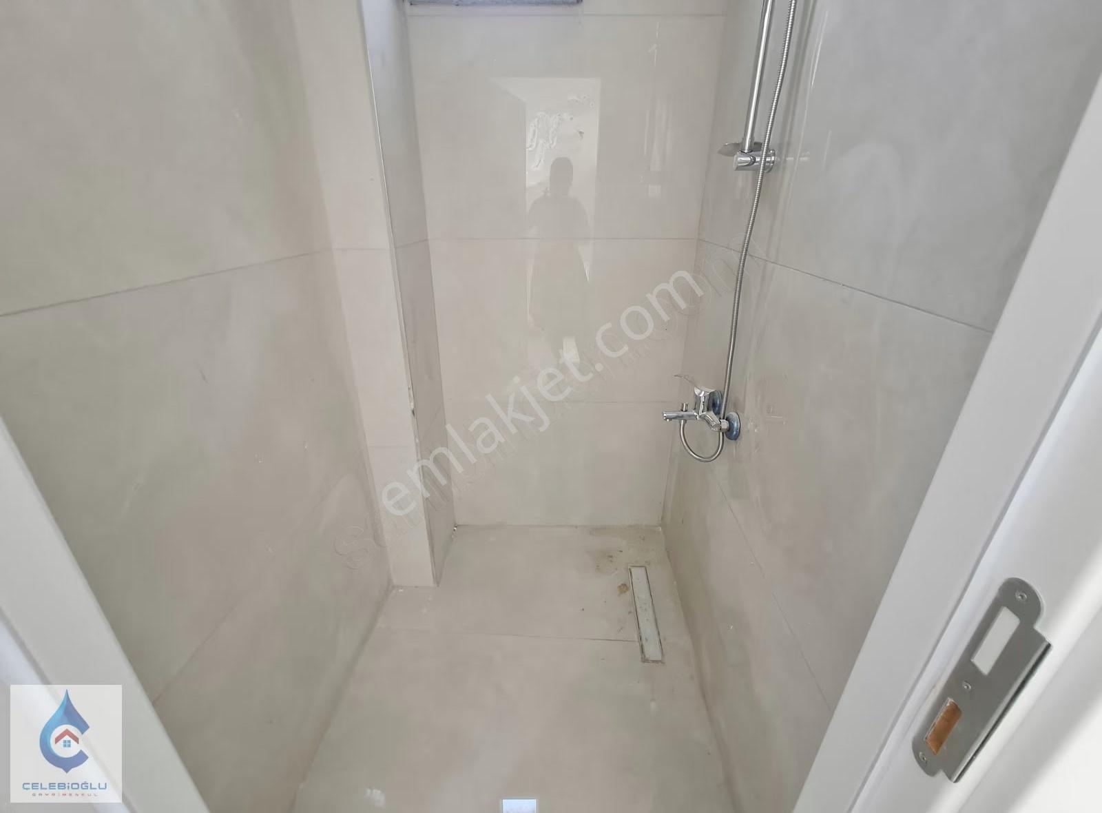 Gebze Gaziler Lüx Ebeveyn Banyolu Yüksek Giriş 2+1 Geniş Daire - Görsel 16
