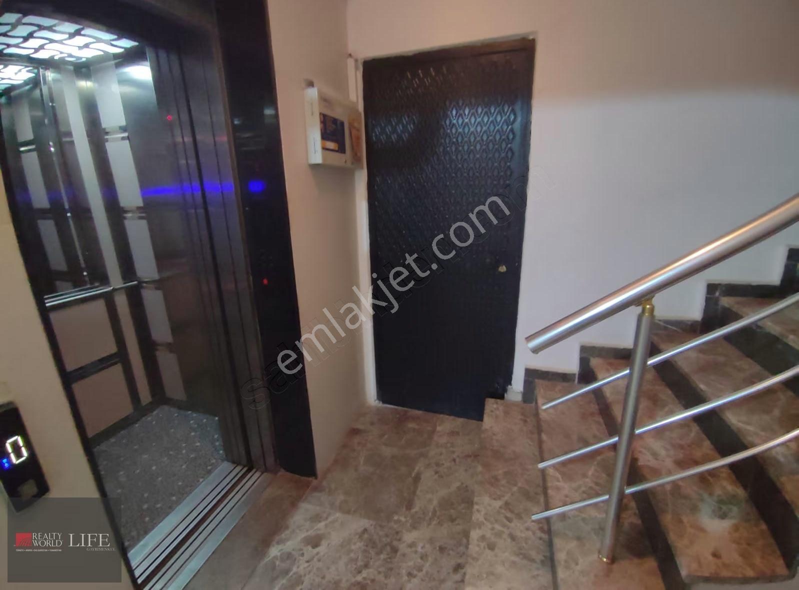 Rw Lıfe // Gökmeyden Mh. Asansörlü Balkonlu 2+1 Kiralık Daire - Görsel 7