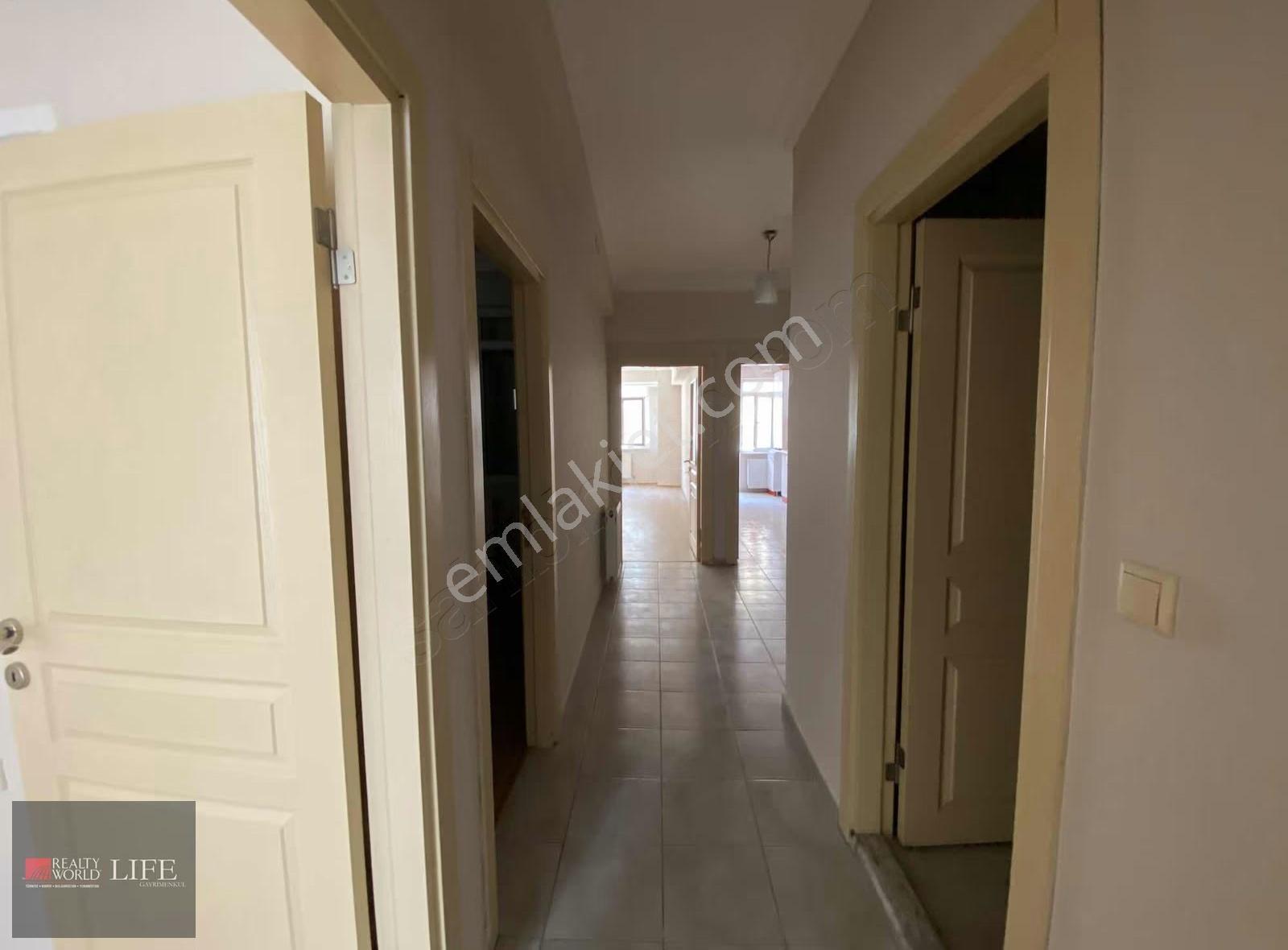 Rw Lıfe //tunalı Mh. Gaffar Okan Cd. Üzerinde Kiralık 3+1 Daire - Görsel 14