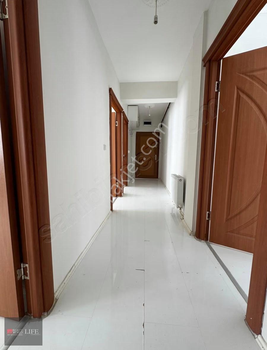 Rw Lıfe // Çamlıca Mah.gündüz Ökçün Yakını Satılık 2+1 Daire - Görsel 9