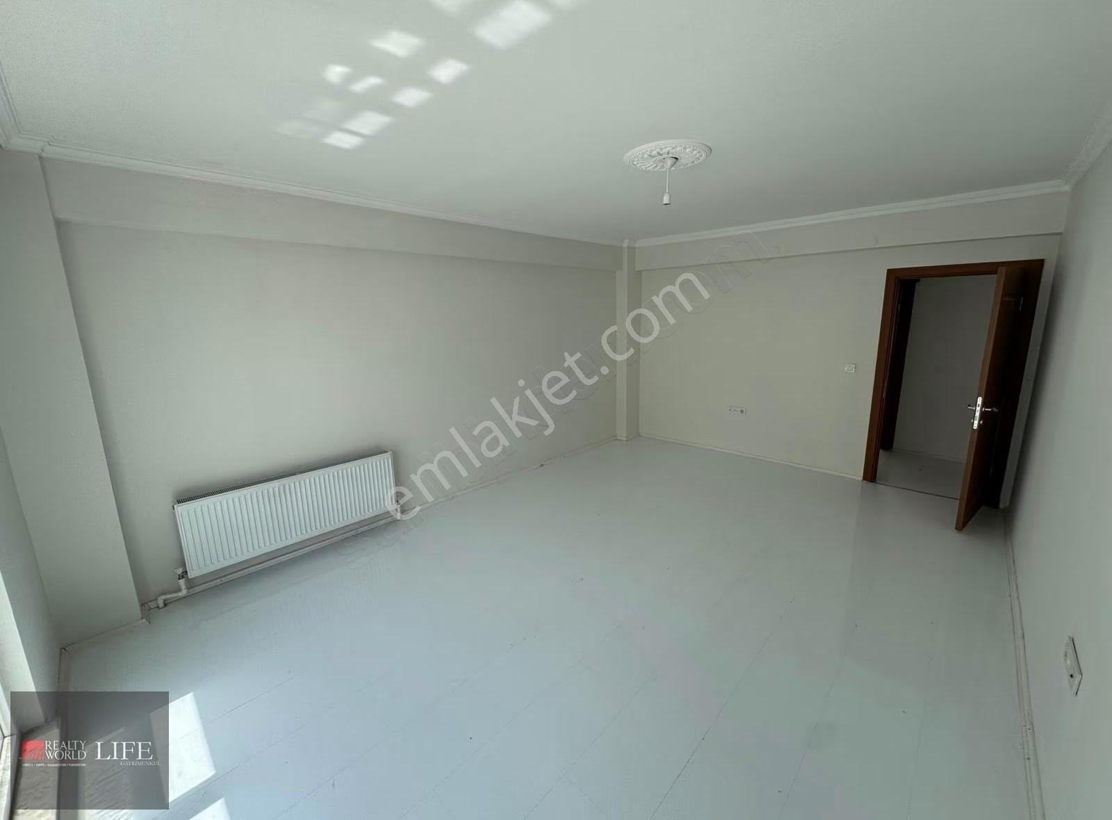 Rw Lıfe // Çamlıca Mah.gündüz Ökçün Yakını Satılık 2+1 Daire - Görsel 15