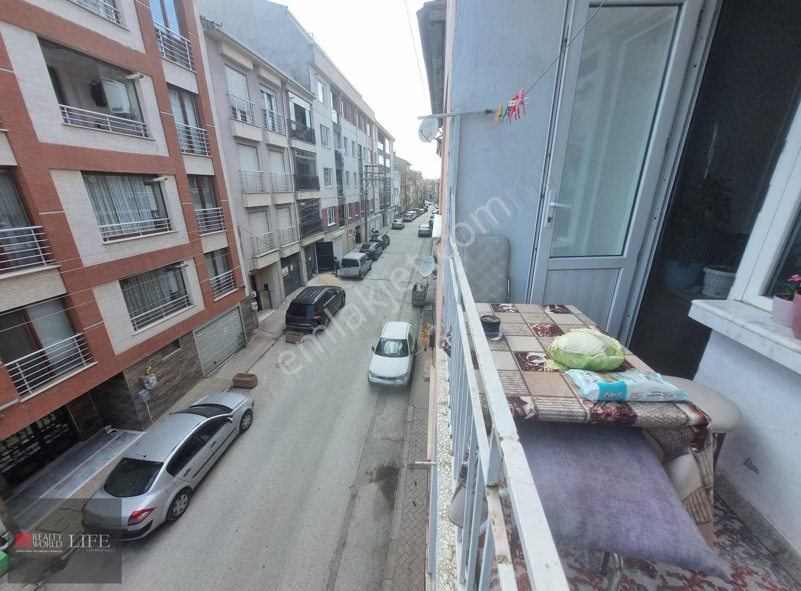 Rw Lıfe // Huzur Mahallesinde Satılık 2+1 Daire - Görsel 3