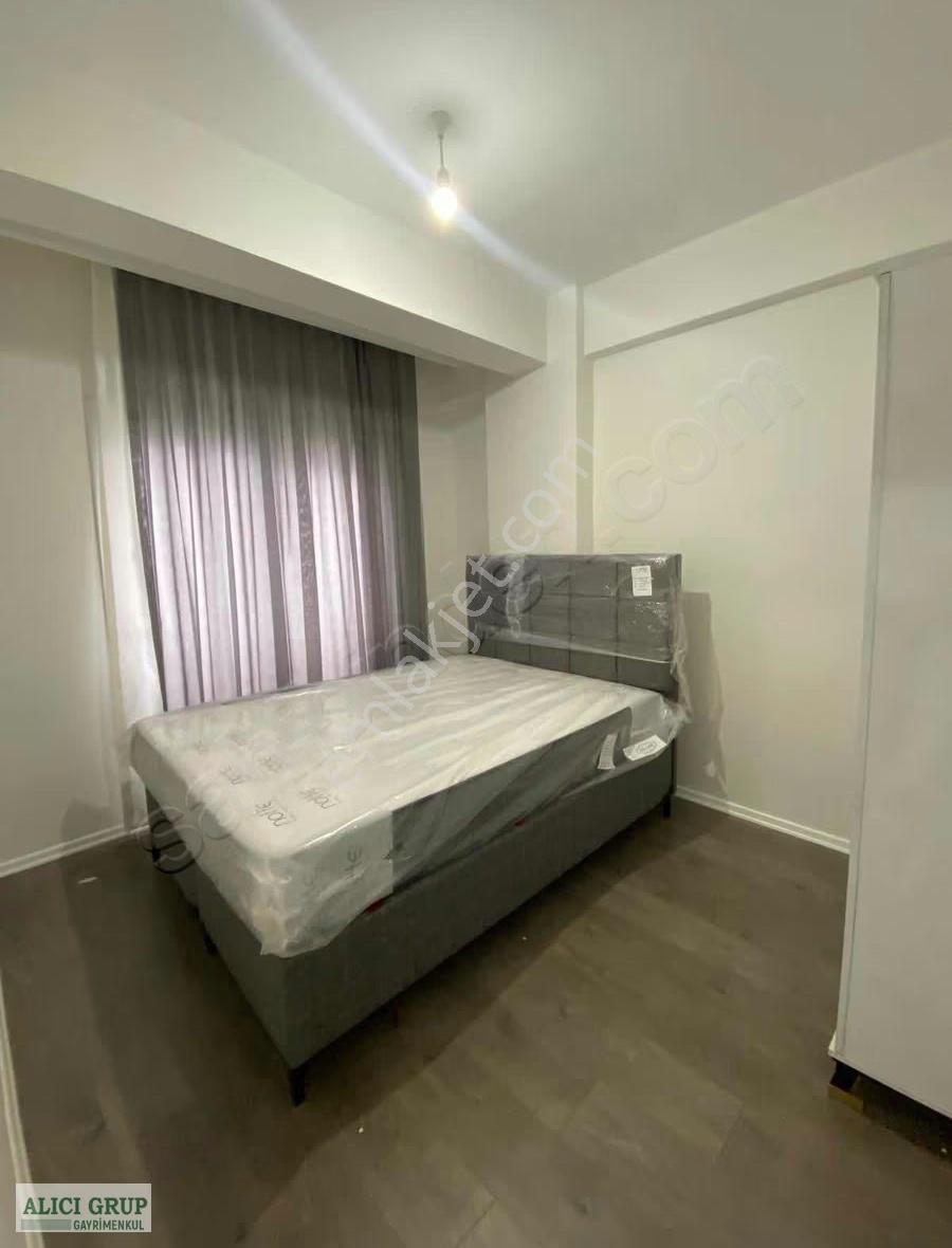 Cadde Üzeri Full Eşyalı Hasarsız 1+1 Daire - Görsel 7