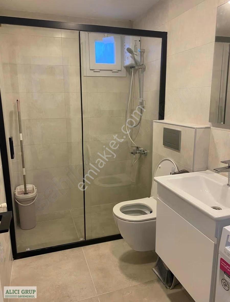 Cadde Üzeri Full Eşyalı Hasarsız 1+1 Daire - Görsel 5
