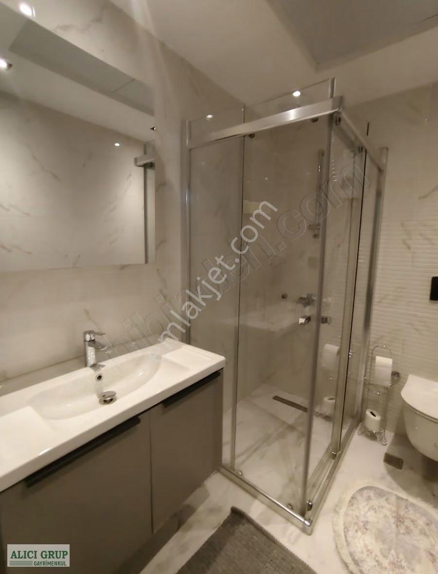 Sarıçam Da Muhteşem Göl Manzaralı Güvenlikli 1+1 Eşyalı Daire - Görsel 7