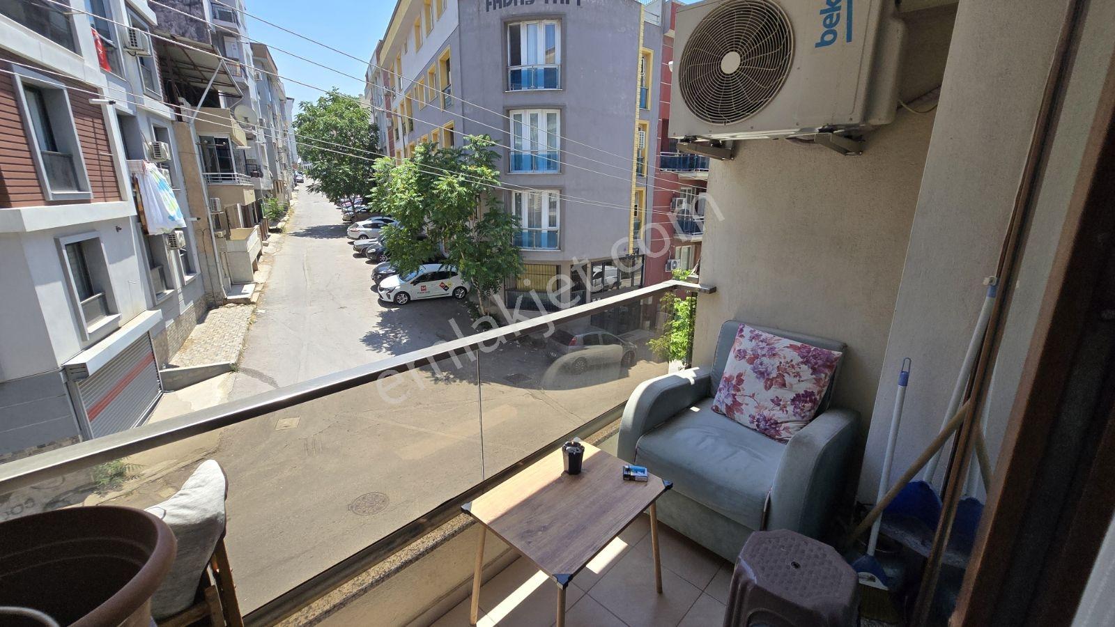 Buca Merkezde Satılık 2+1 Doğalgazlı Daire! - Görsel 30