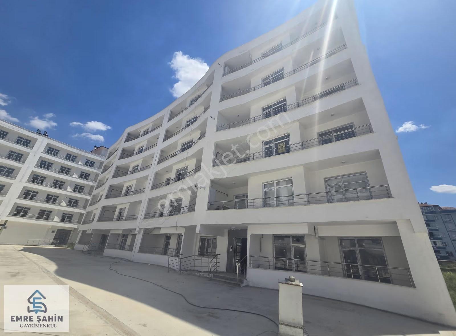 Karatay Hacıveyszade Mah Acilll Tramvay Karşısı Arakat 3+1 Daire - Görsel 22