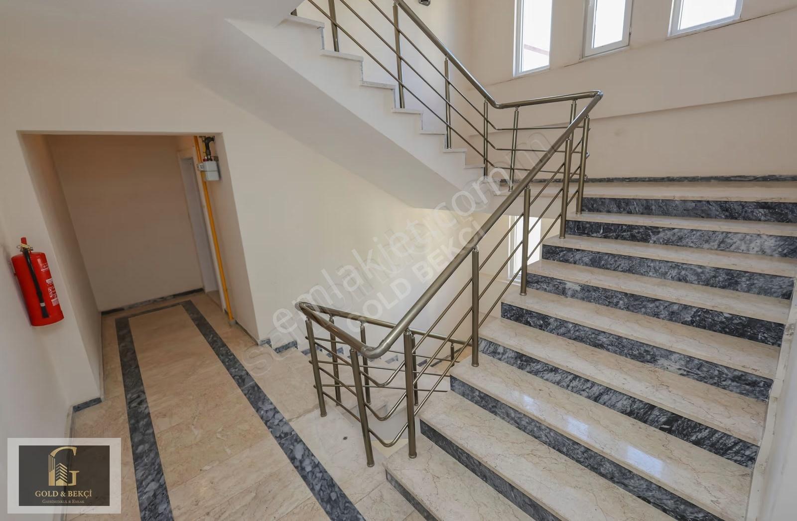 Arabacıoğlundan Satılık 1+1 Eşyalı Daire 50m² - Krediye Uygun - Görsel 10