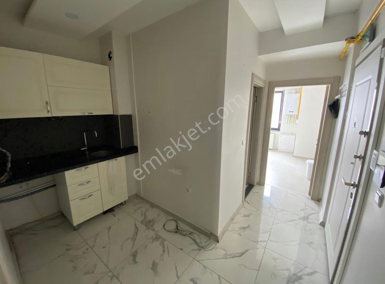Çırağan Emlak'tan Sakarya 1 Cad.çarşı Merkez Lüx 1+1 Daire/ofis - Görsel 14