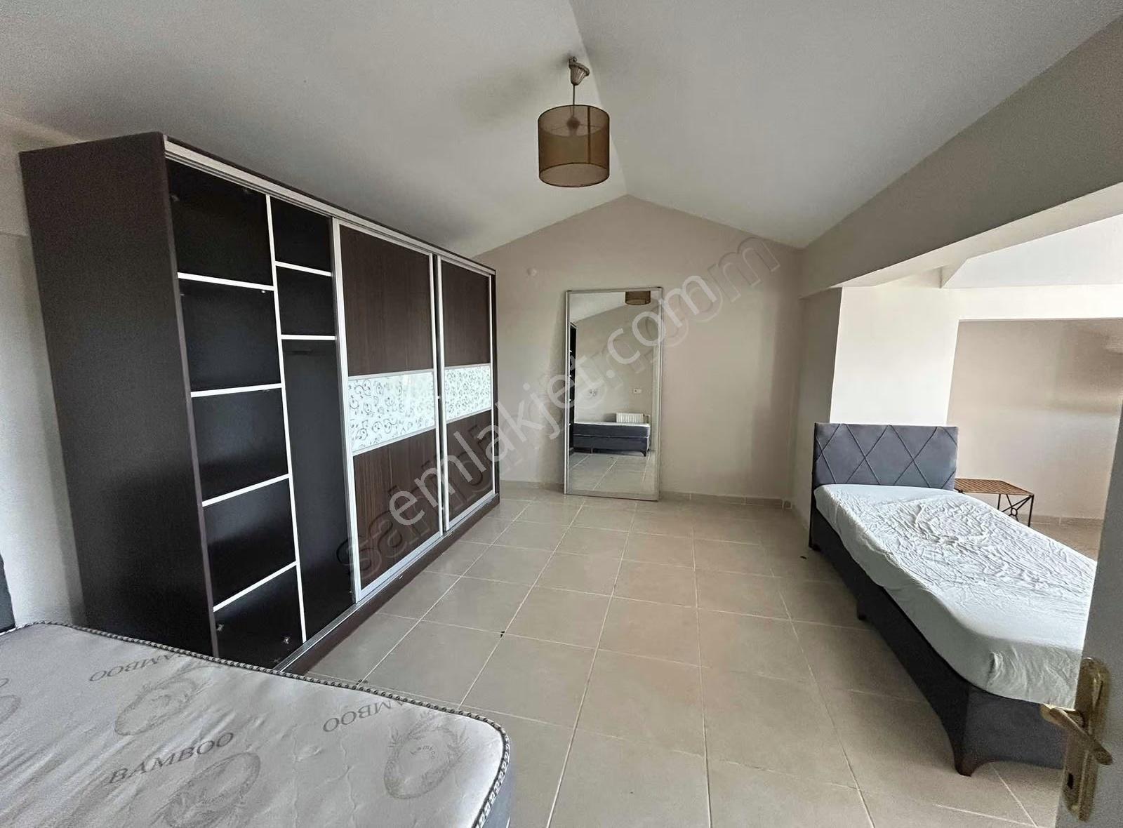 İzmit Yassıbağda Kiralık 4+1 Villa - Görsel 3