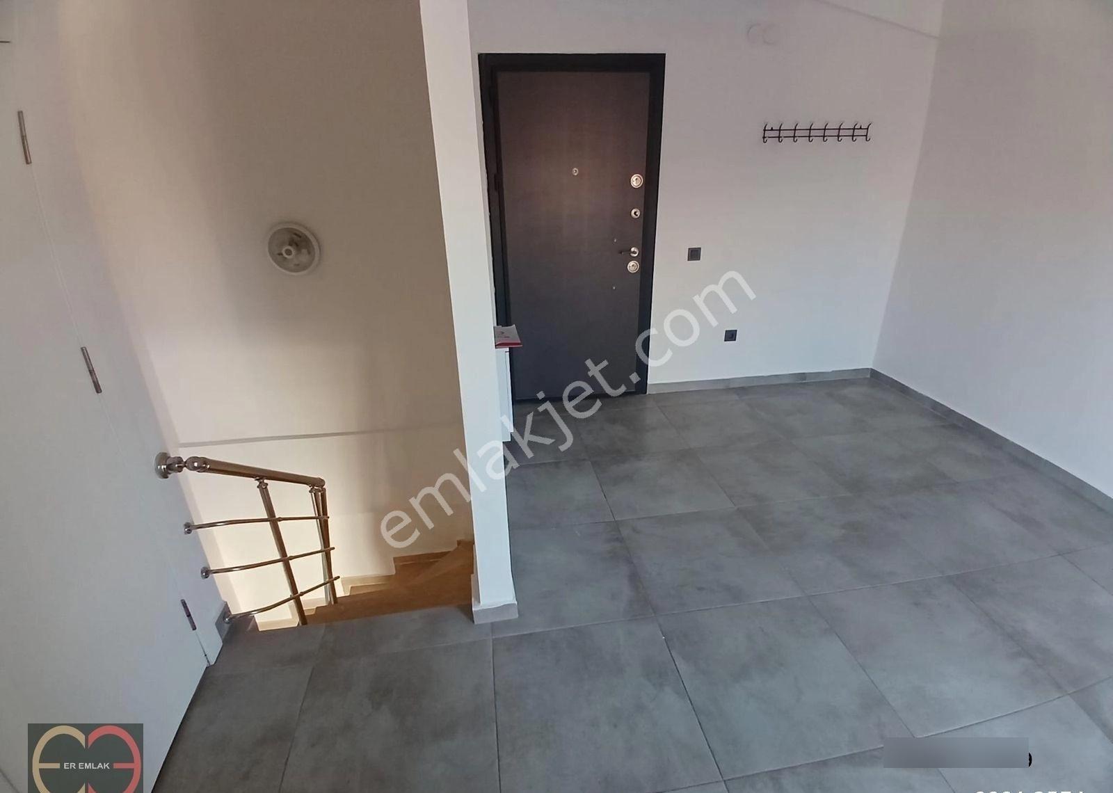 Bahçelievler Metro Yakını Yeni Binada 1+1 Dublex Daire - Görsel 15