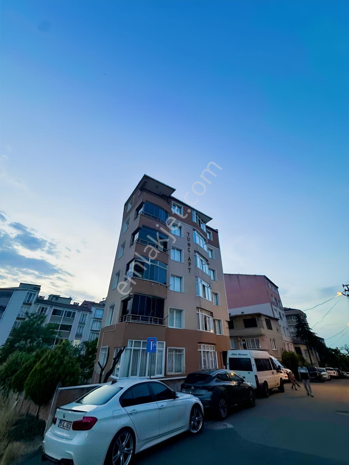 Nusratiye 2+1 Mahallesi İskanlı Asansörlü 14 Yaş - Görsel 33
