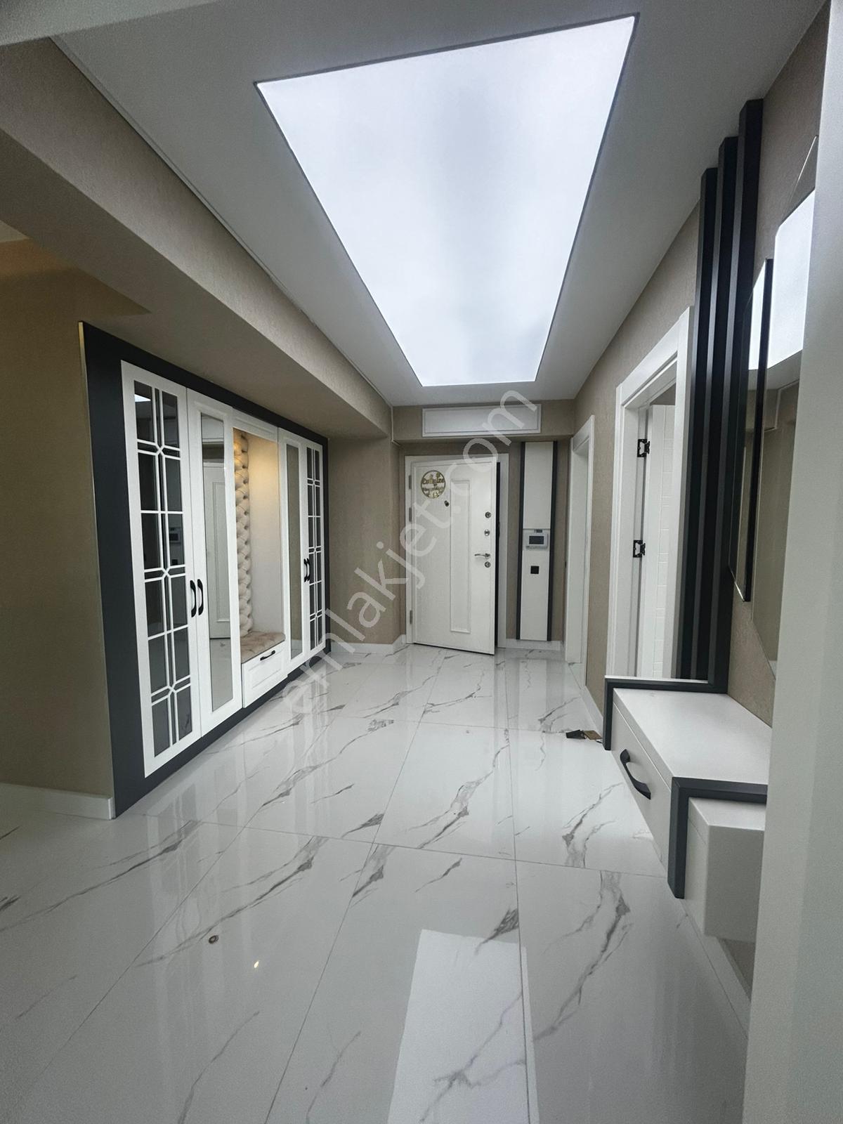Afyon Üçok Emlaktan Uydukent Selçuklu Mah Kiralık Ultra Lüx 4+1 Arakat Teraslı Daire - Görsel 12
