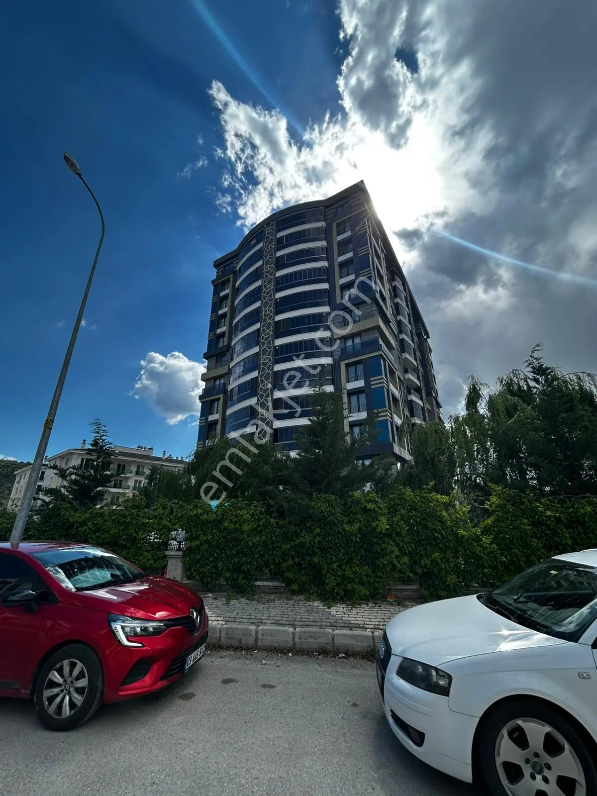 Afyon Üçok Emlaktan Uydukent Selçuklu Mah Kiralık Ultra Lüx 4+1 Arakat Teraslı Daire - Görsel 2