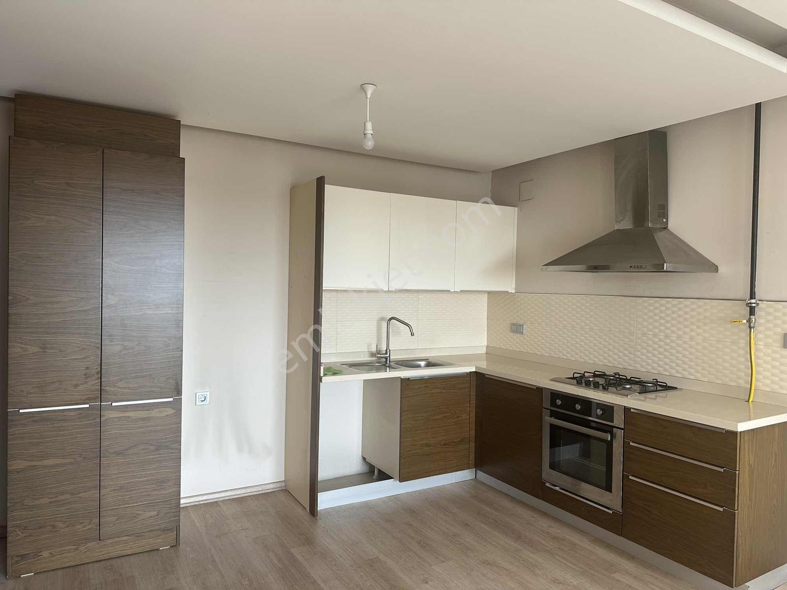 Gürselpaşa Da Havuzlu Güvenlikli Sitede Yatırımlık Satılık 1+1 D - Görsel 2