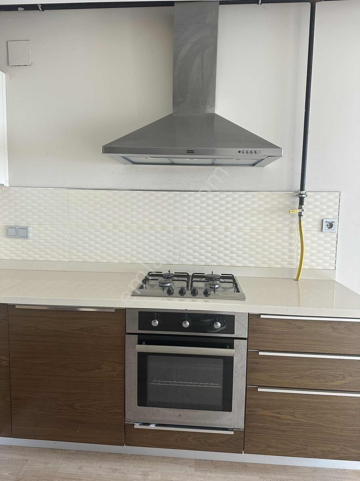 Gürselpaşa Da Havuzlu Güvenlikli Sitede Yatırımlık Satılık 1+1 D - Görsel 15