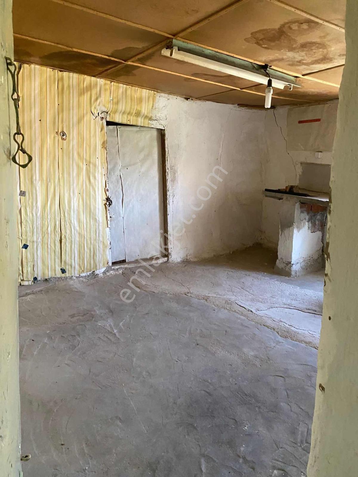 Konya Seydişehir Kisecik 232 M2. Arsa İçinde Müstakil Kerpiç Ev - Görsel 10