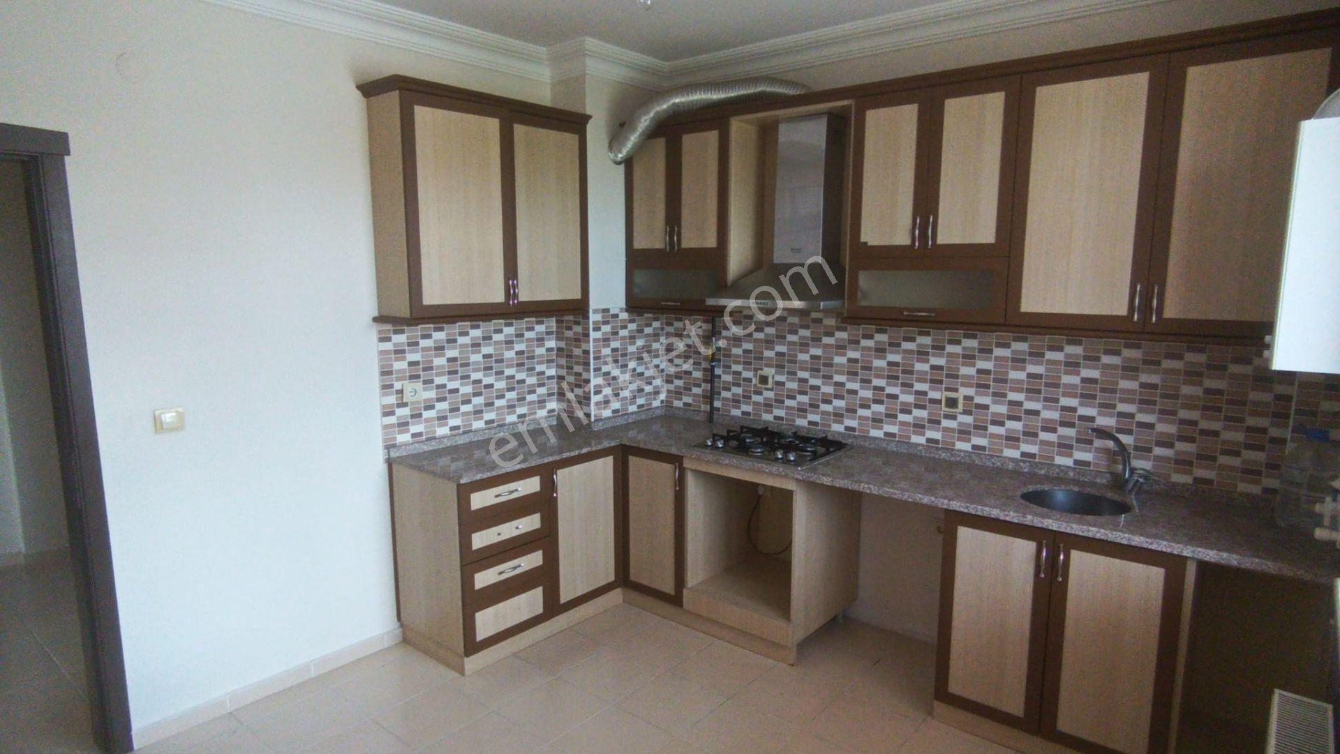 İsa Kavak Gayrimenkul’den 3+1 Kiralık Daire – Meram Hatıp - Görsel 4