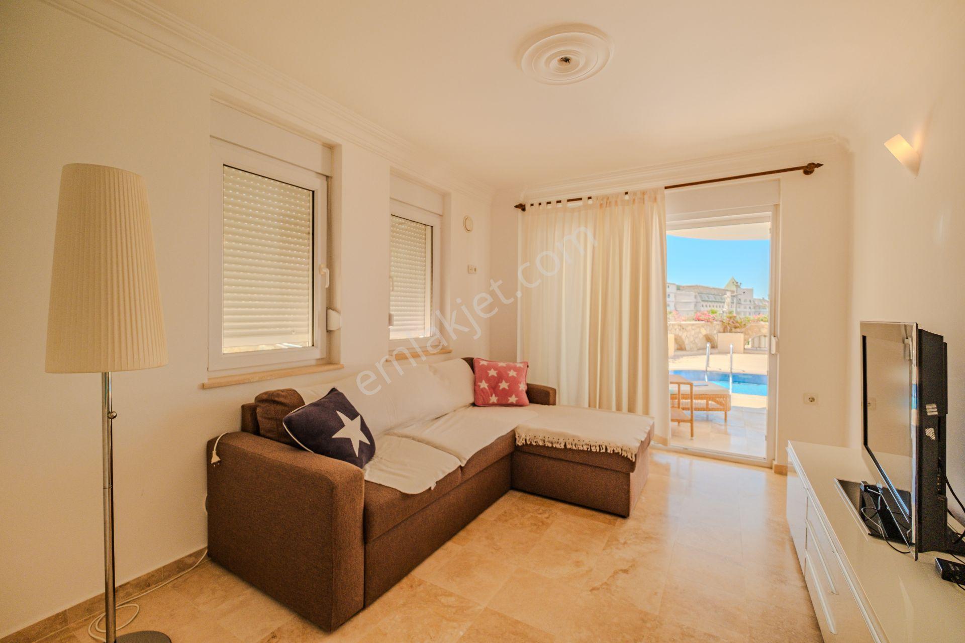 Alanya Konaklı'da Satılık Oasıs Club 2 4+1 Villa Fully Furnıshed - Görsel 15