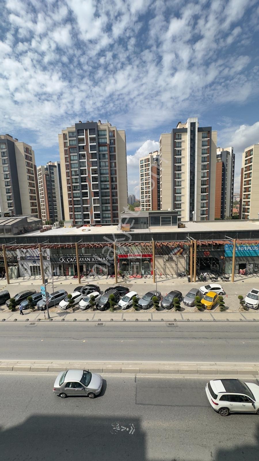 Çiğdem Emlak'tan Sahilpark'ta Satılık Cadde Manz 2+1 Satılık - Görsel 19