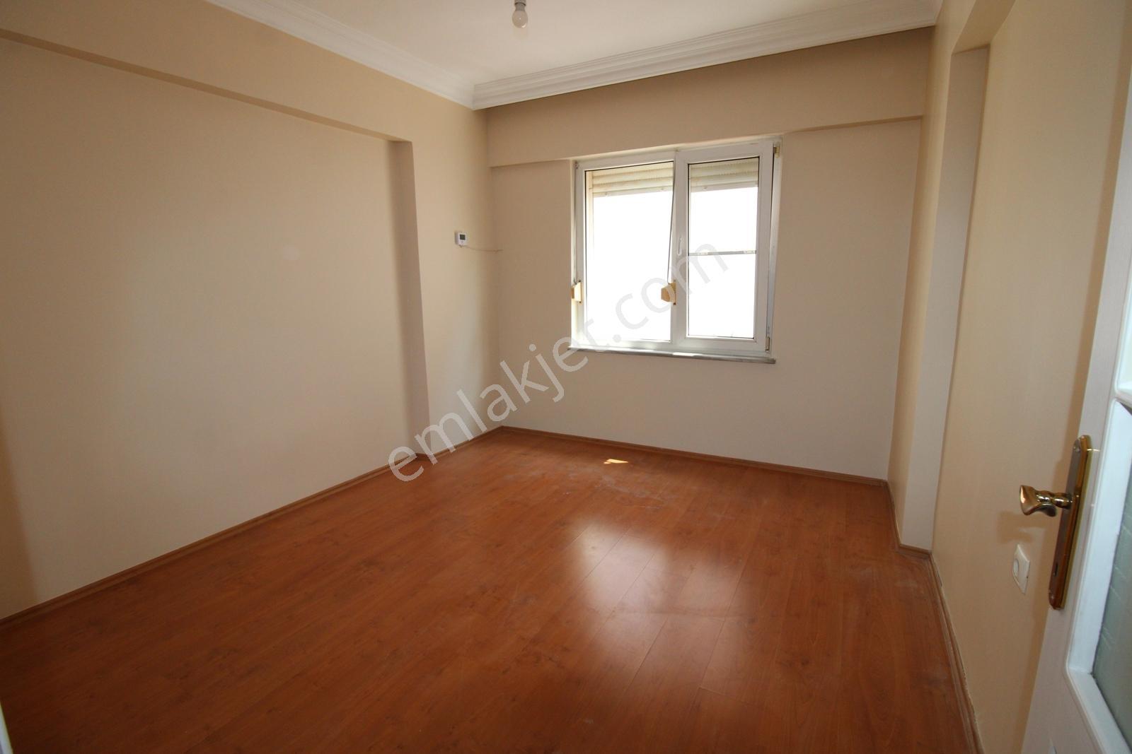 Bahçelievlerde Site İçerisinde Kiralık 3+1 Daire - Görsel 30